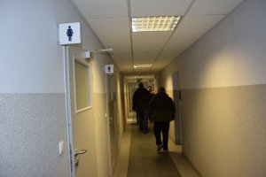 Ćwiczenia ewakuacyjne w komendzie.