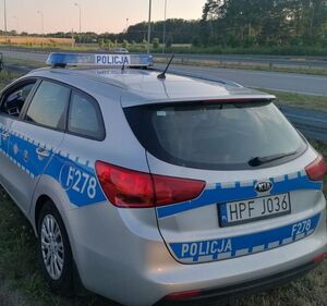 Radiowóz policyjny.