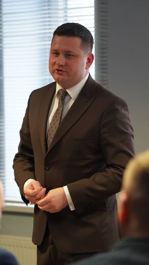 Samorządowcy na odprawie z policjantami.