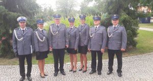 Mianowani mundurowi z Koluszek z Komendantem Powiatowym
